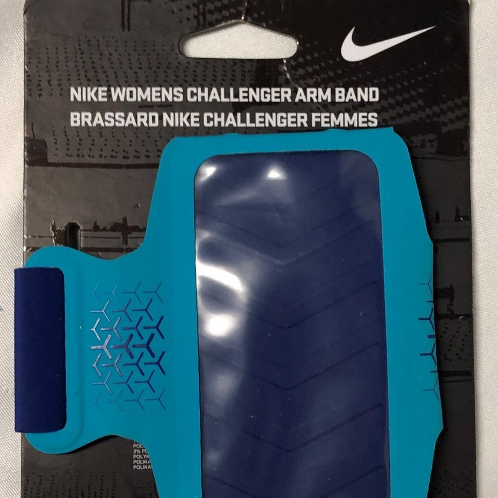 Nike Challenger Armband Gamma Blue